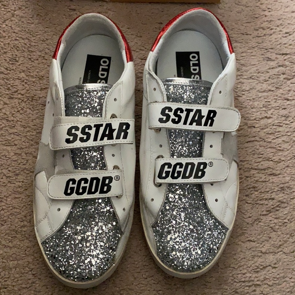 Golden Goose Size 9
